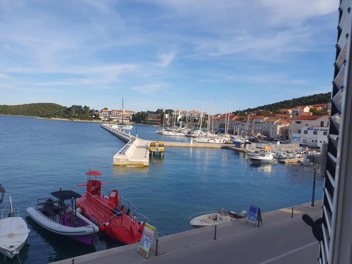 Apartman Stela Korcula Town Bagian luar foto