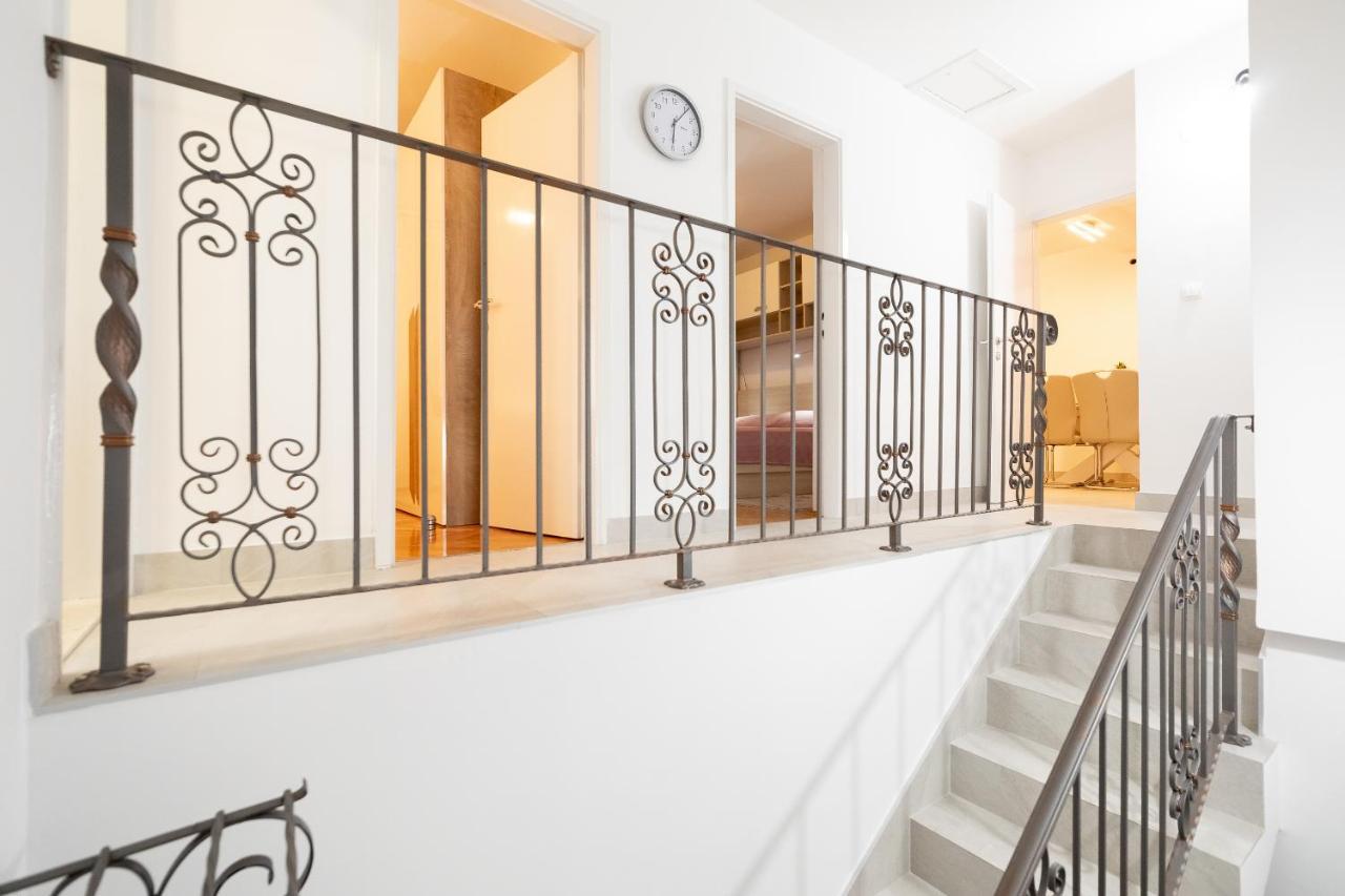 Apartman Stela Korcula Town Bagian luar foto