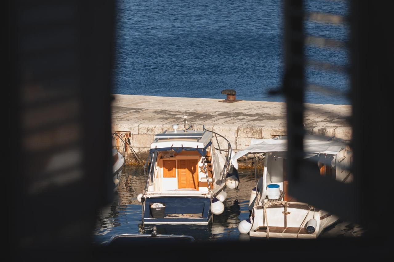 Apartman Stela Korcula Town Bagian luar foto