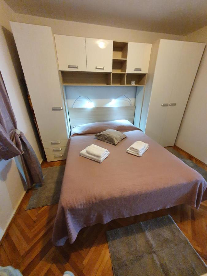 Apartman Stela Korcula Town Bagian luar foto